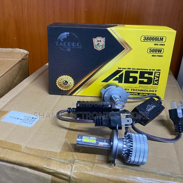 . 9005 Fanless LED Headlight Bulbs 4000LM Car Fog Light Conversion Set