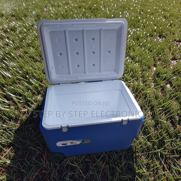 Heavy-Duty Premier 100L Portable Cooler Box Ice Box Chiller