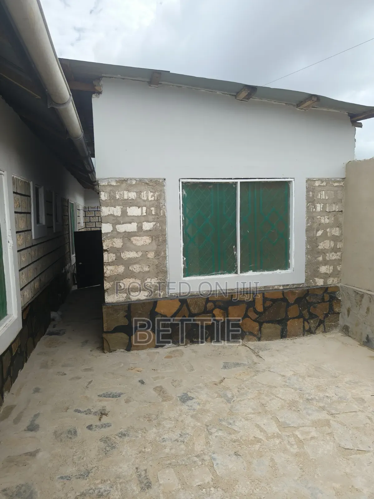 1bdrm Bedsitter in Rizz Estate, Ramisi for rent