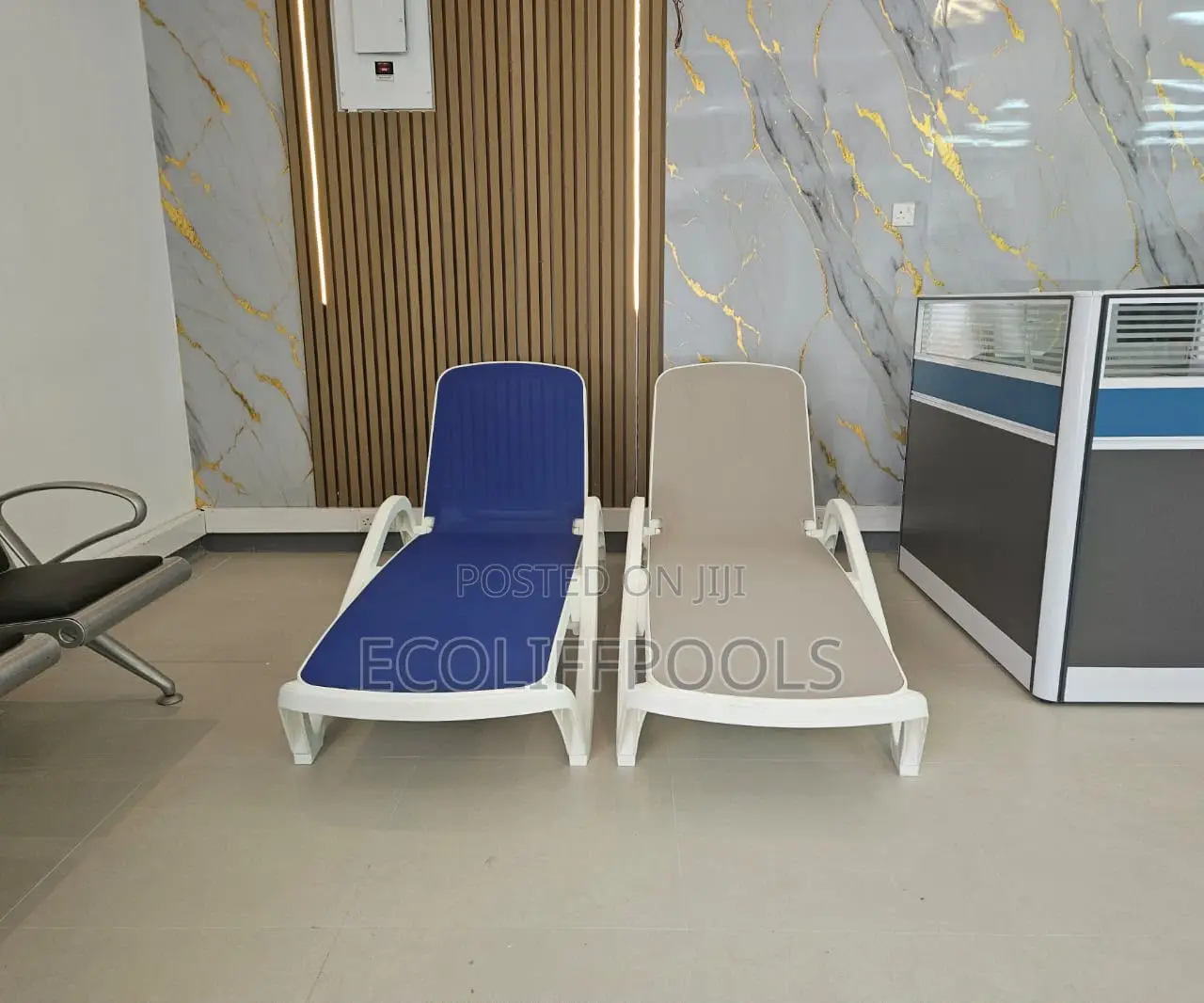Swimming Pool Sunbeds