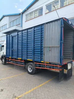 Mintzlights Truck Hire & Event Transport