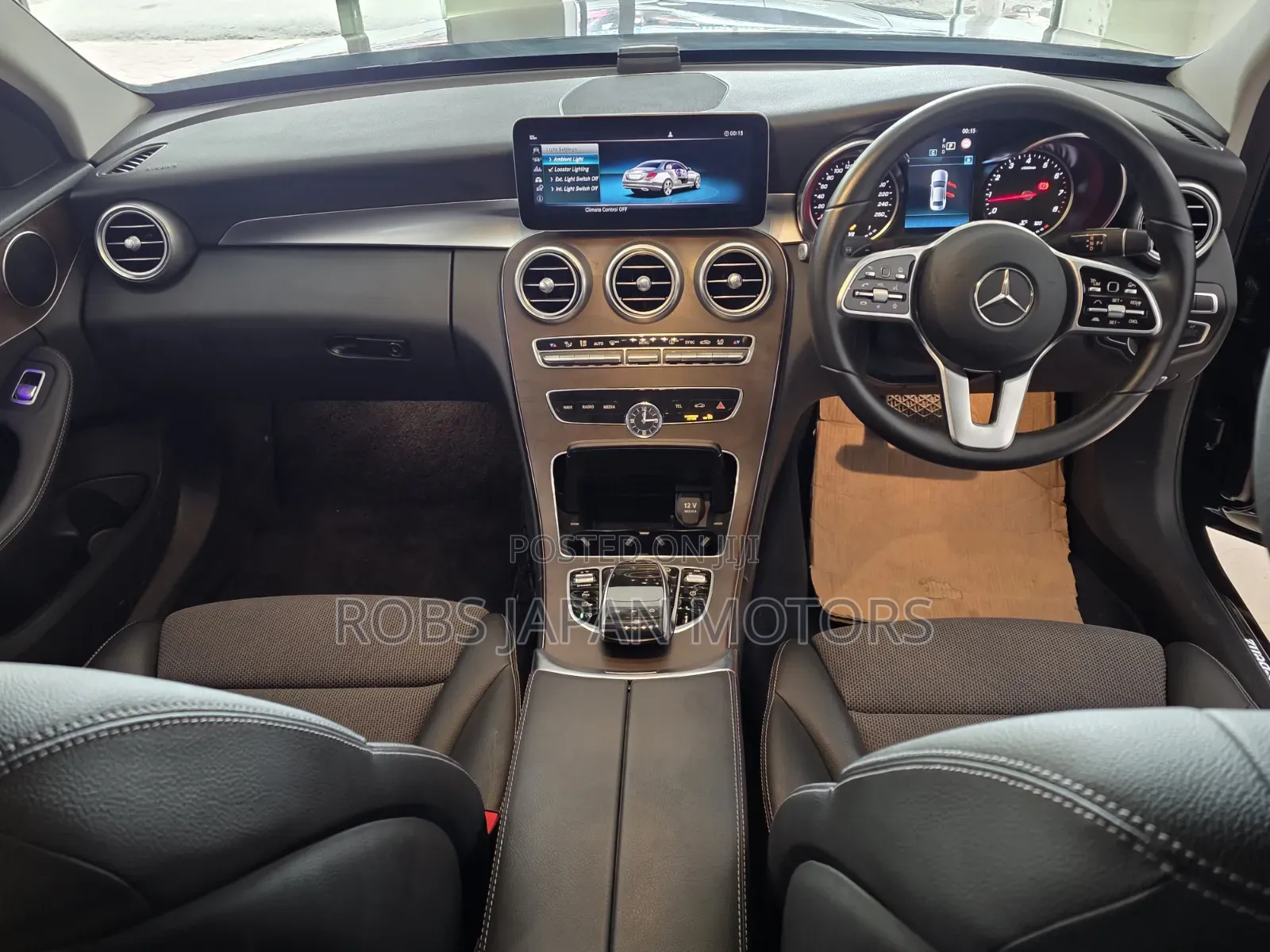 Mercedes-Benz C180 2019 Black