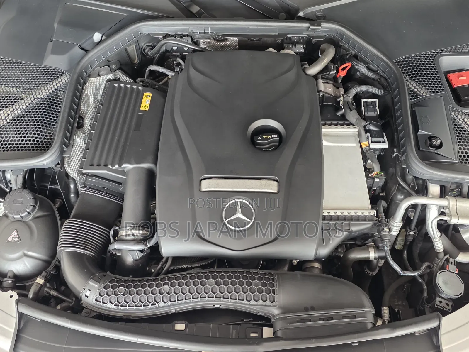 Mercedes-Benz C180 2019 Black