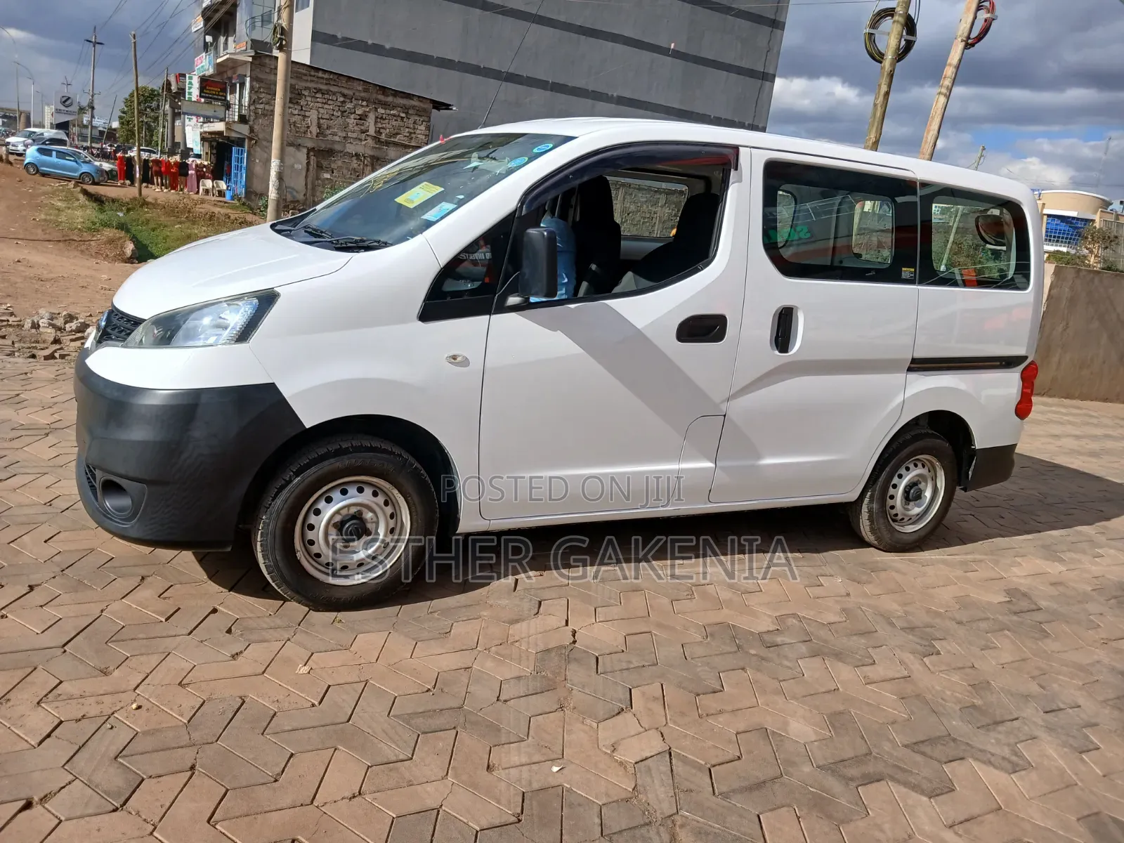 Nissan NV200 2019 White