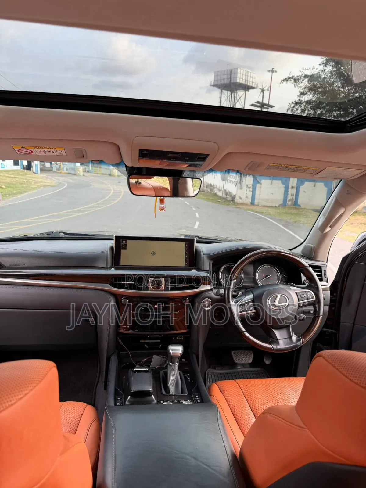 Lexus LX 2016 Black