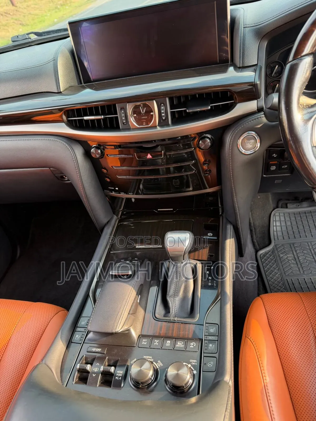 Lexus LX 2016 Black