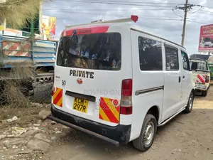 Toyota TownAce 2010 White