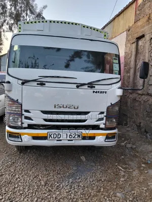 Isuzu NQR Local