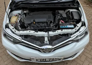 Toyota Auris 2016 White