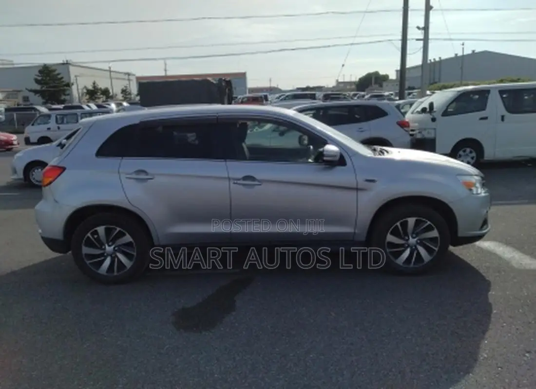 Mitsubishi RVR 2019