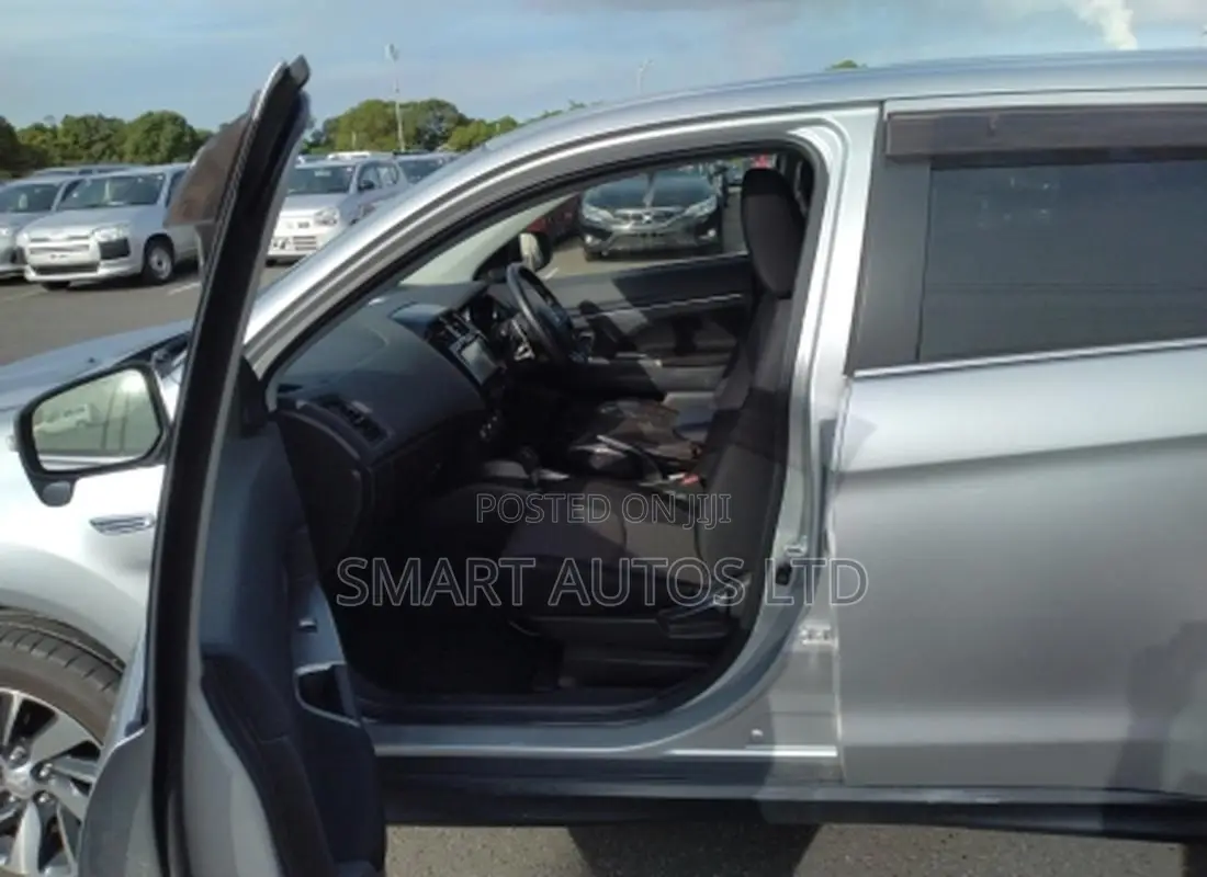 Mitsubishi RVR 2019