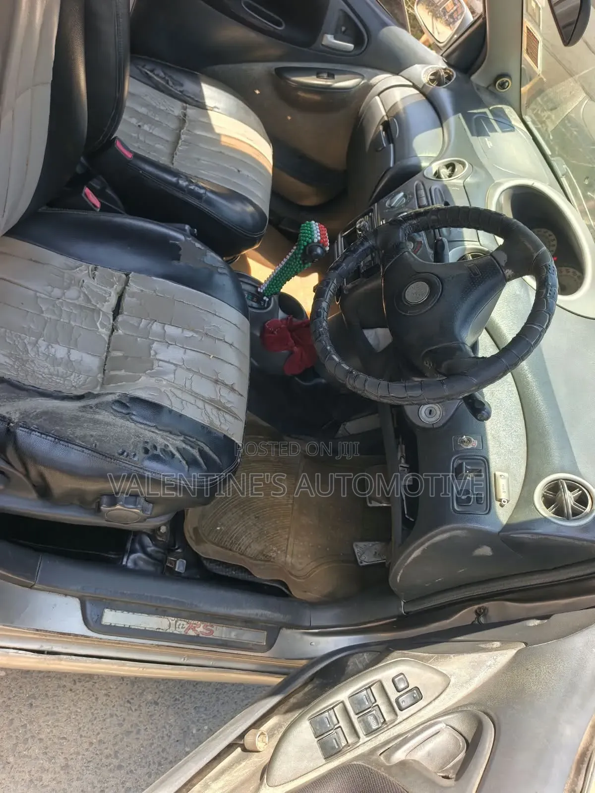 Toyota Vitz 2003 Silver