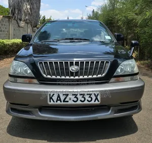 Toyota Harrier 2002 Black