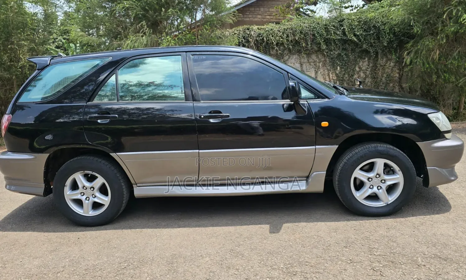 Toyota Harrier 2002 Black