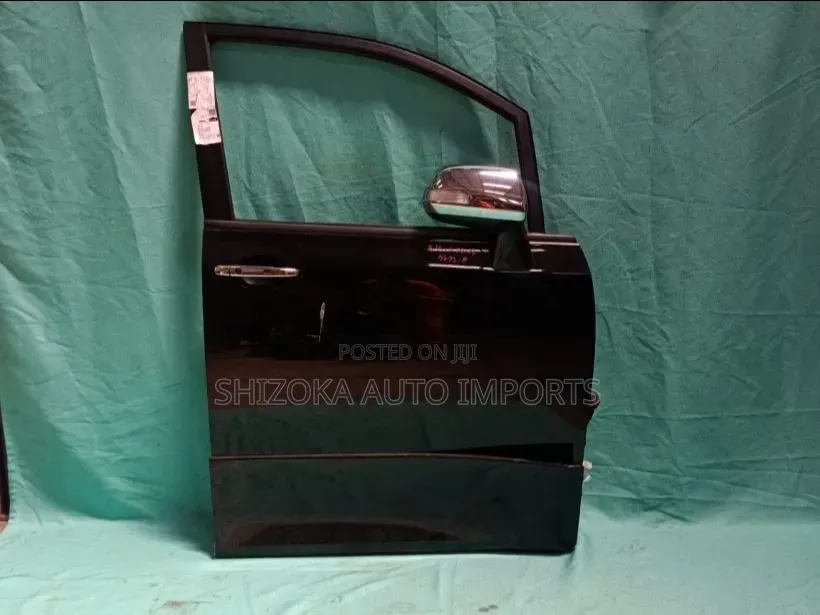 F Door Assy RHS Toyota Voxy 2009