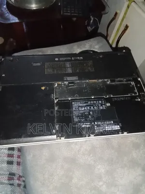 Laptop HP 14-dq2031tg 8GB Intel Core i5 HDD 256GB