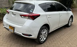 Toyota Auris 2016 White