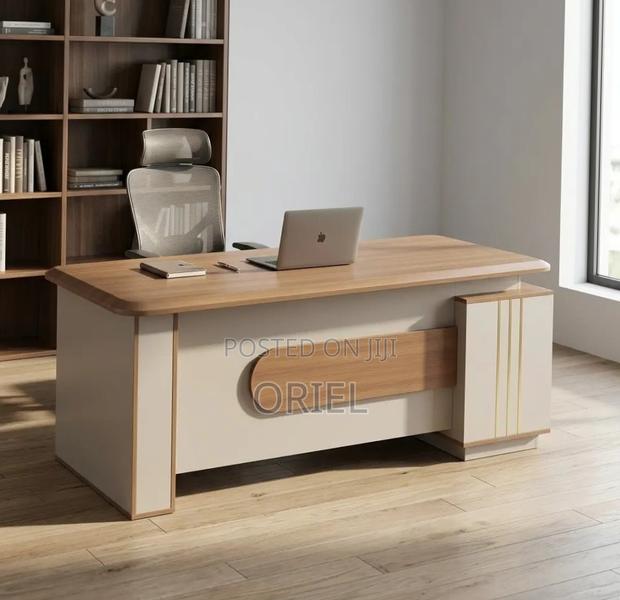 2M Executive Office C.E.O Desk : Executive Table - thumbnail 6