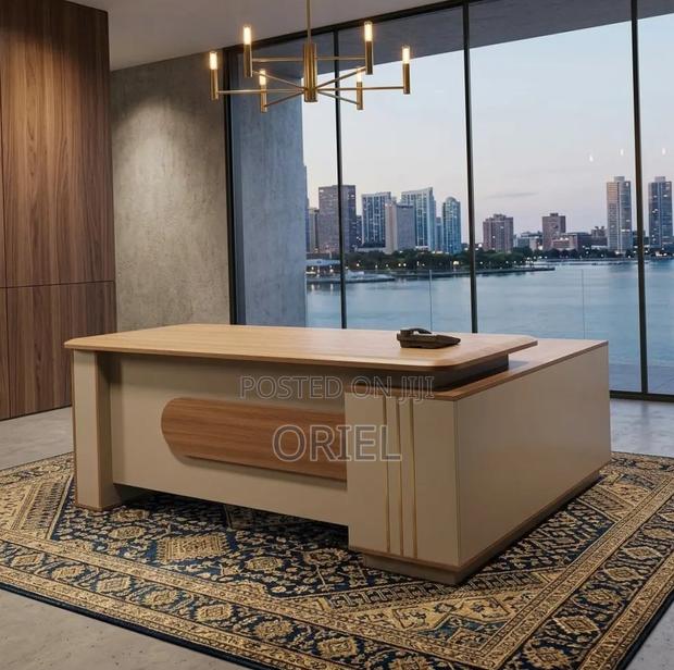 2M Executive Office C.E.O Desk : Executive Table - thumbnail 9