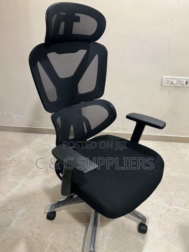 Orthopedic Executive Mesh Study Seat. - thumbnail 4