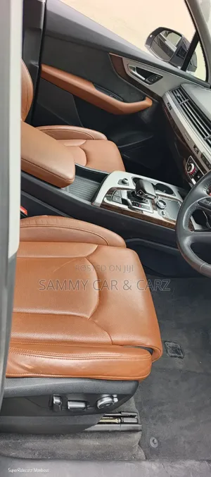 Audi Q7 2019 Black