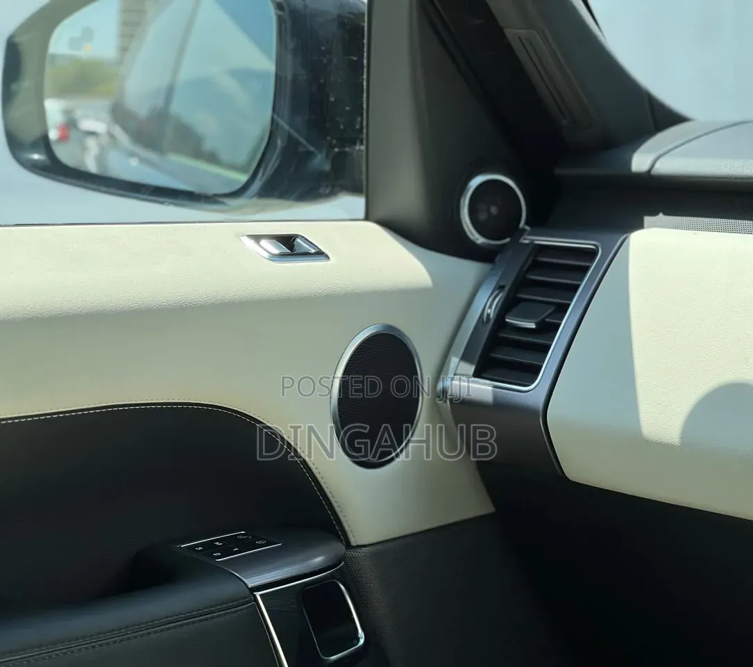Land Rover Range Rover Sport HSE 2019 Blue