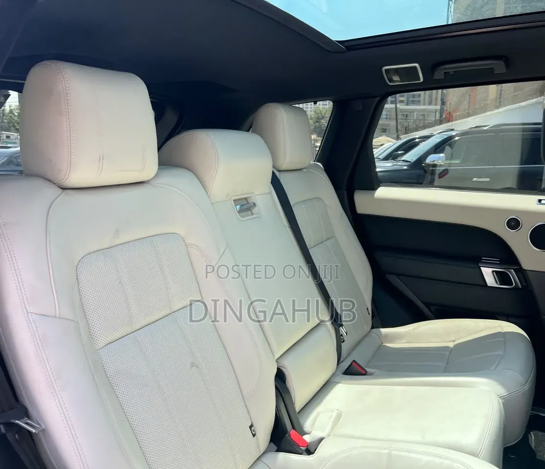 Land Rover Range Rover Sport HSE 2019 Blue