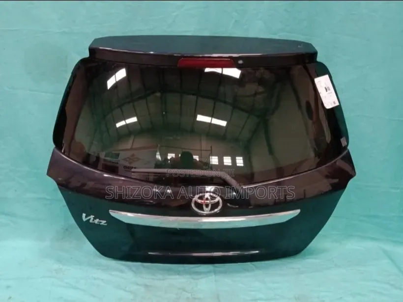 Toyota Vitz Ksp130 Tail Gate/Boot 2011