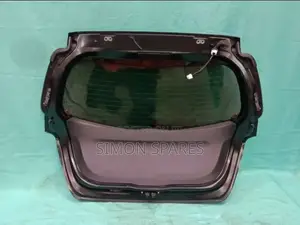 Toyota Vitz Ksp130 Tail Gate/Boot 2011