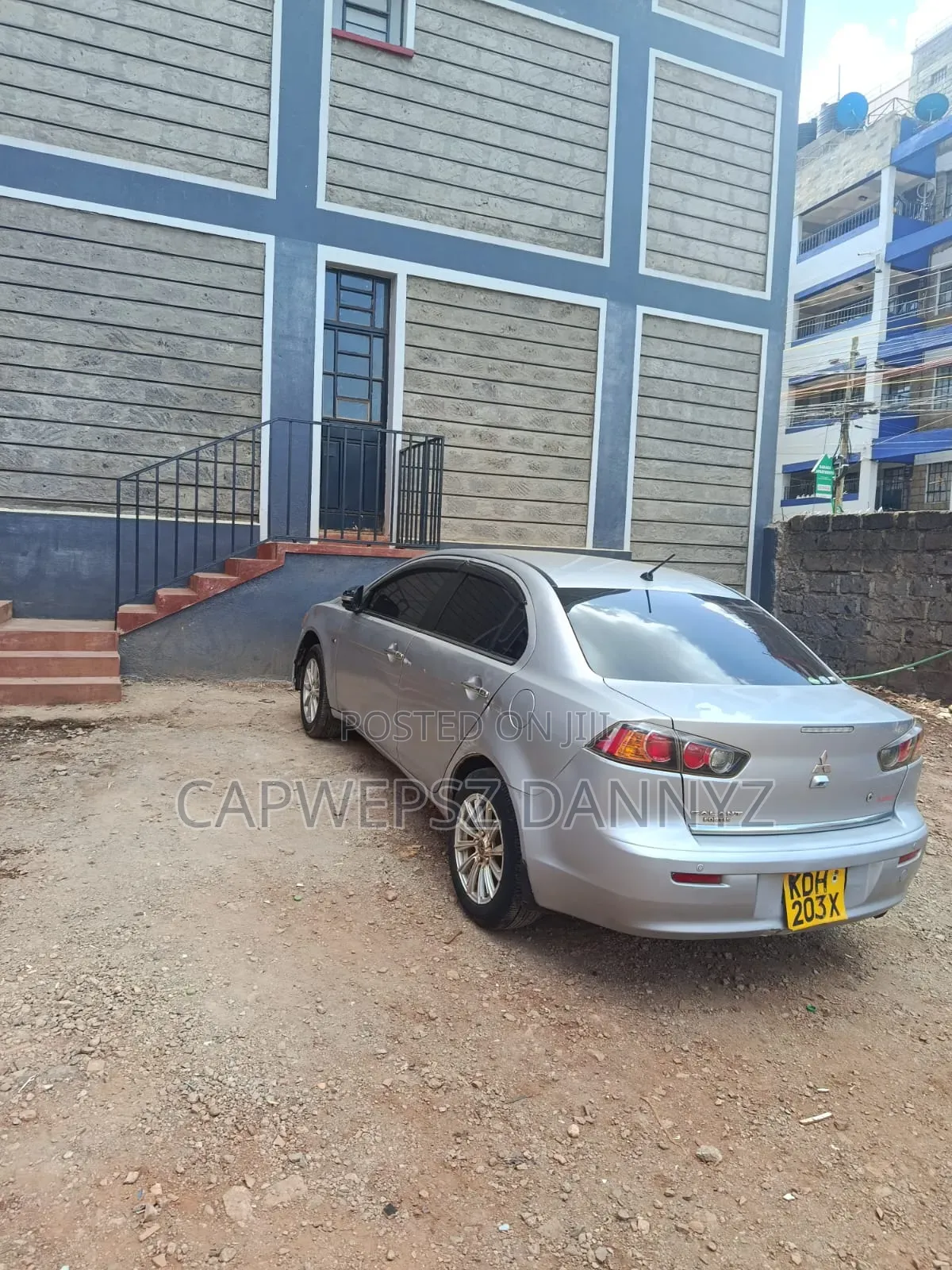Mitsubishi Galant 2015 Silver