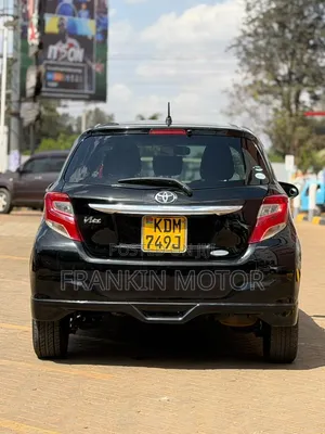 Toyota Vitz 2016 Black