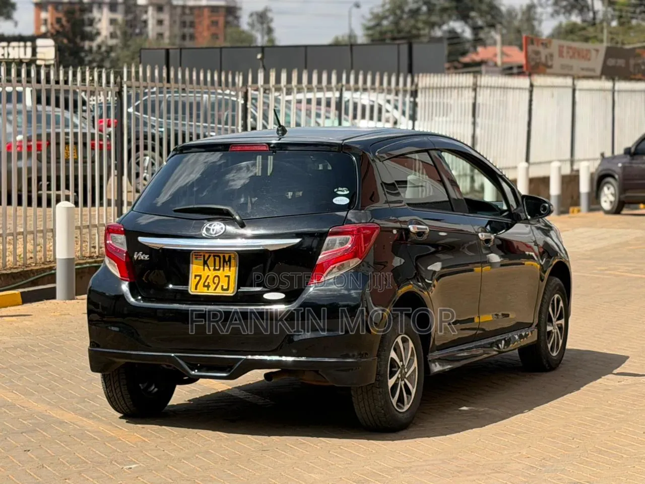 Toyota Vitz 2016 Black