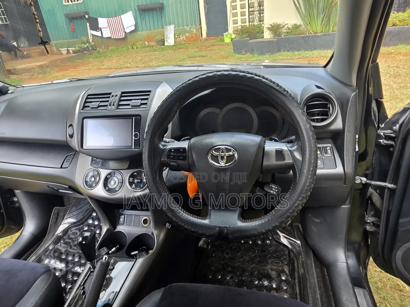Toyota Vanguard 2013 Black