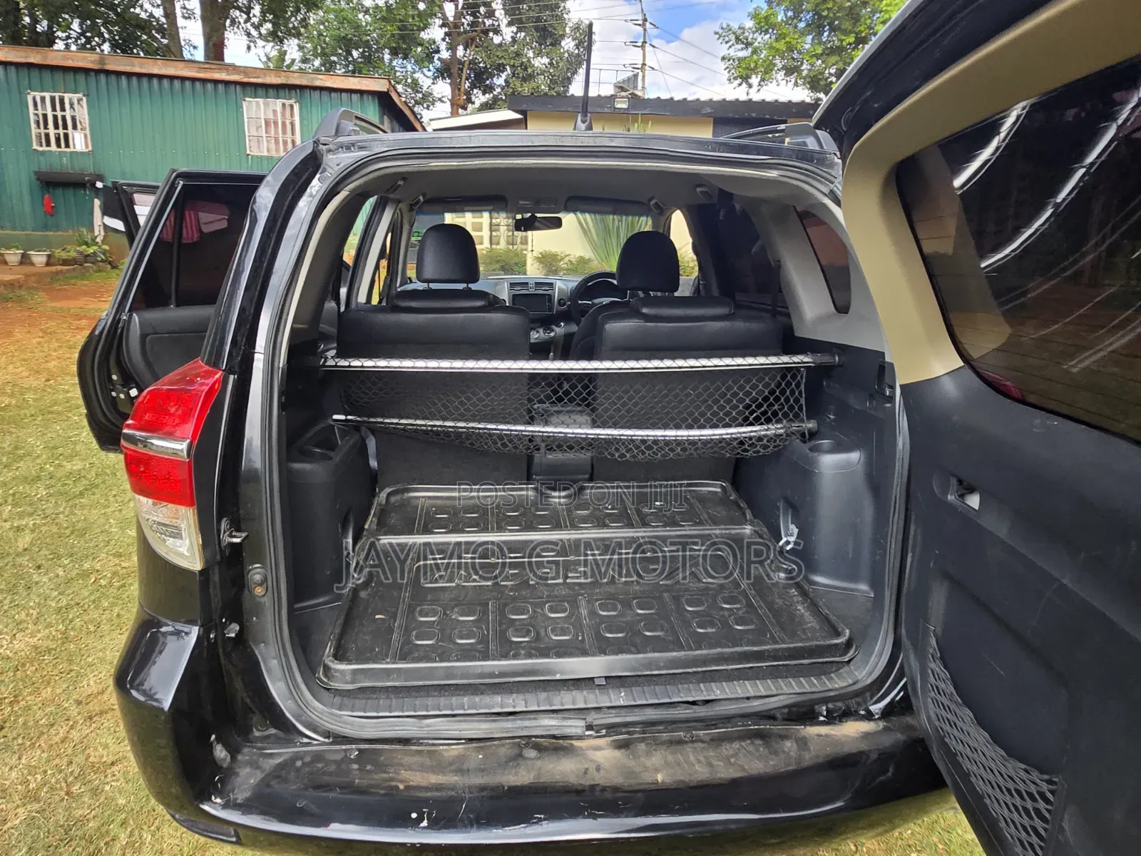 Toyota Vanguard 2013 Black