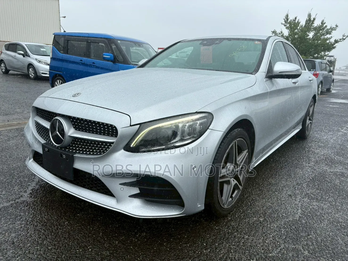 Mercedes-Benz C200 2019 Ivory