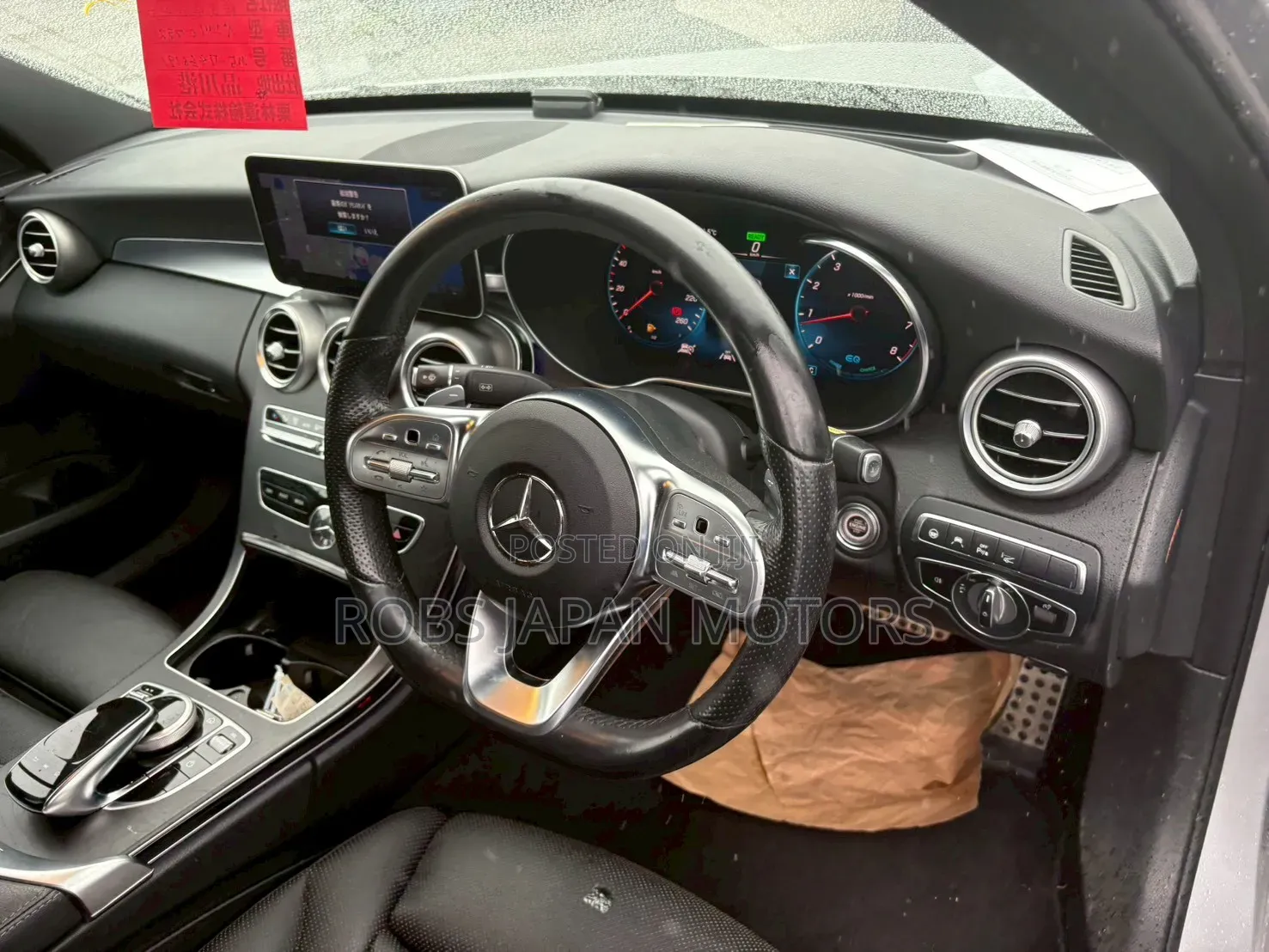 Mercedes-Benz C200 2019 Ivory