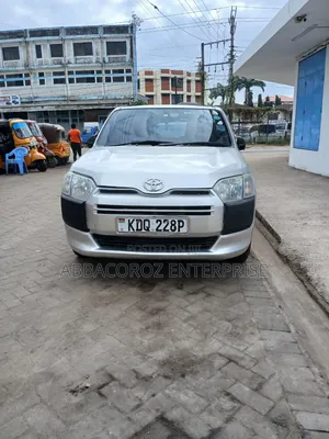 Toyota Probox 2017 Silver