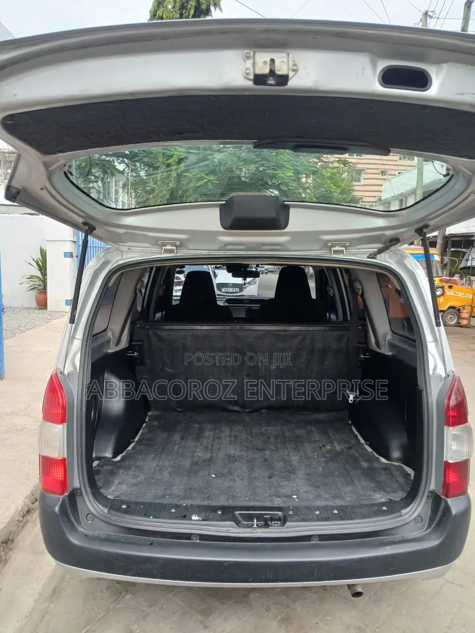 Toyota Probox 2017 Silver