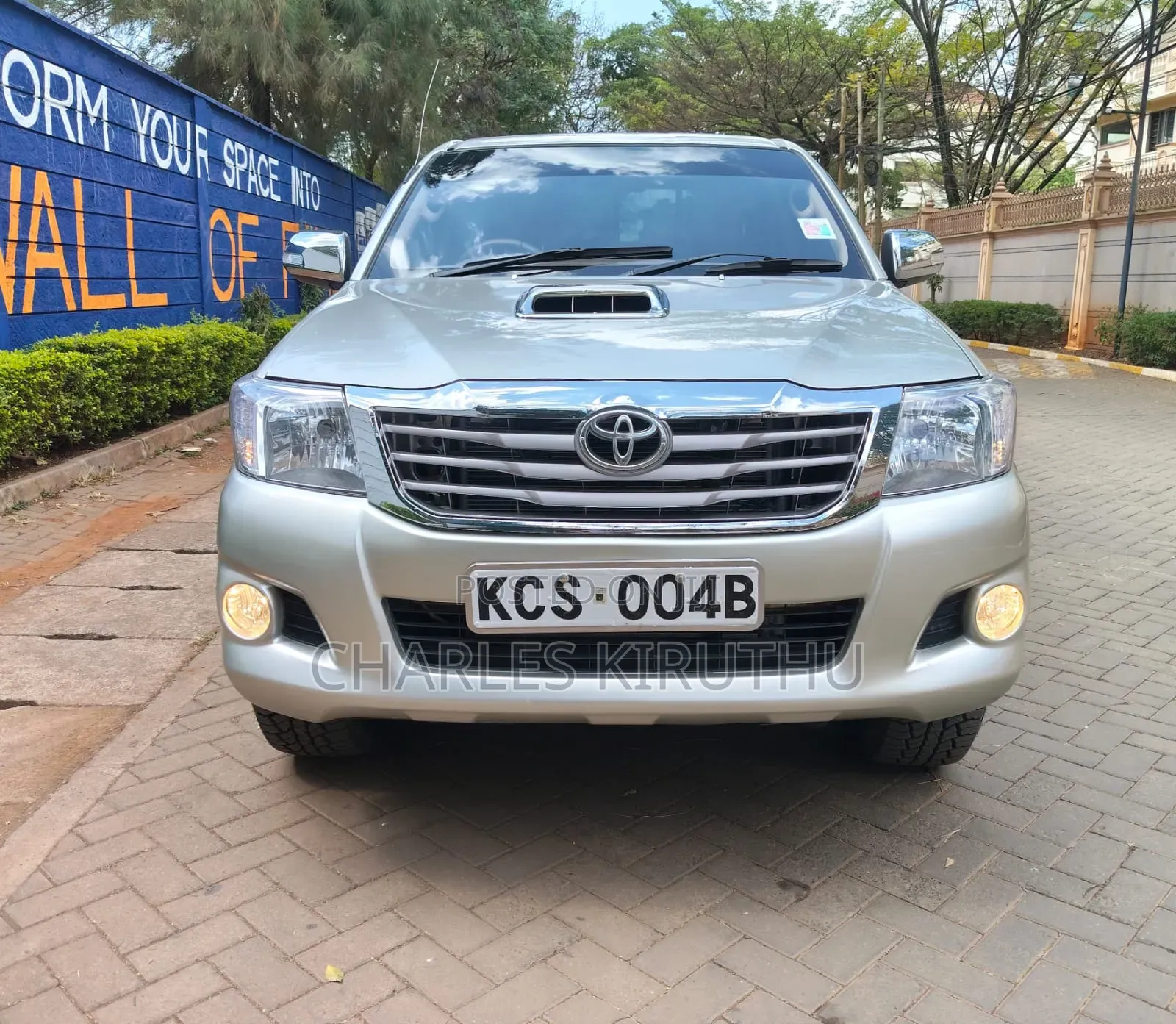 Toyota Hilux 2013