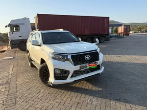 Toyota Land Cruiser Prado 2014 White