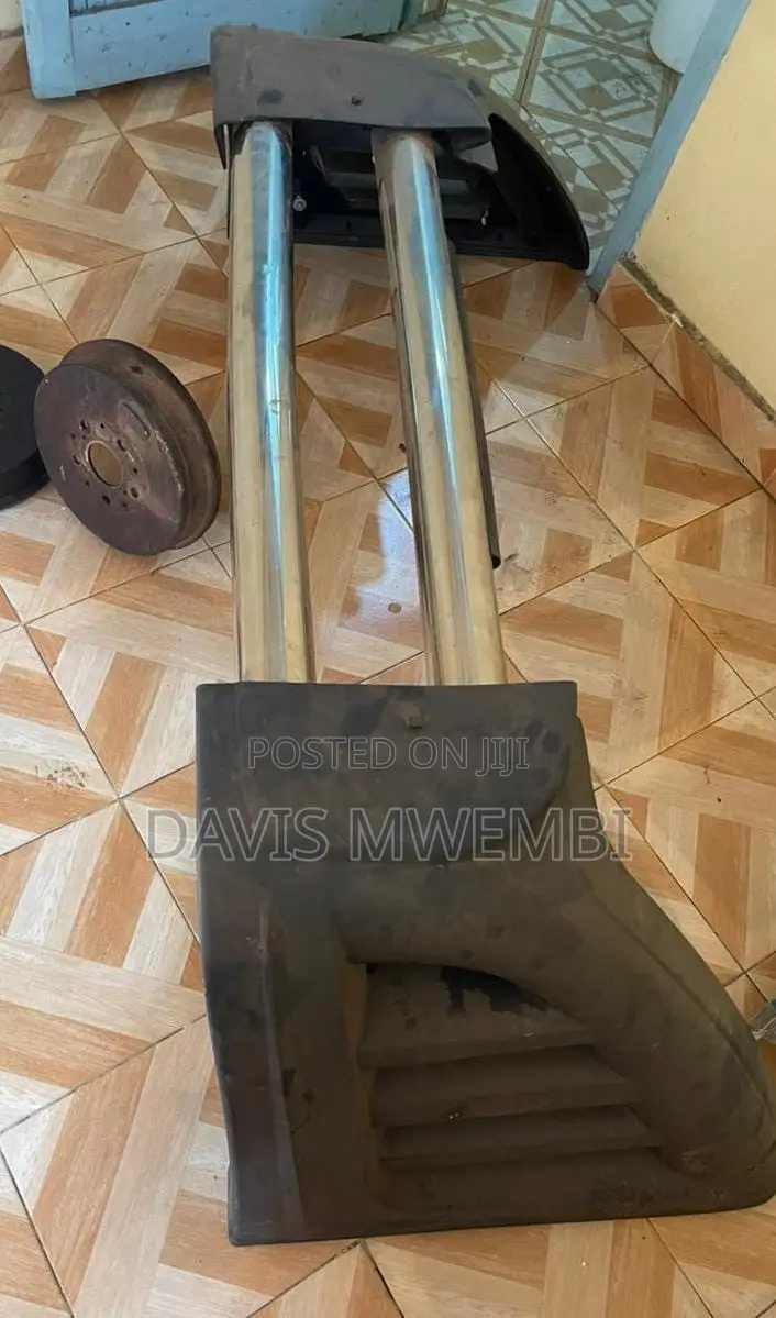 Toyota Hilux/Vigo Roll Bar
