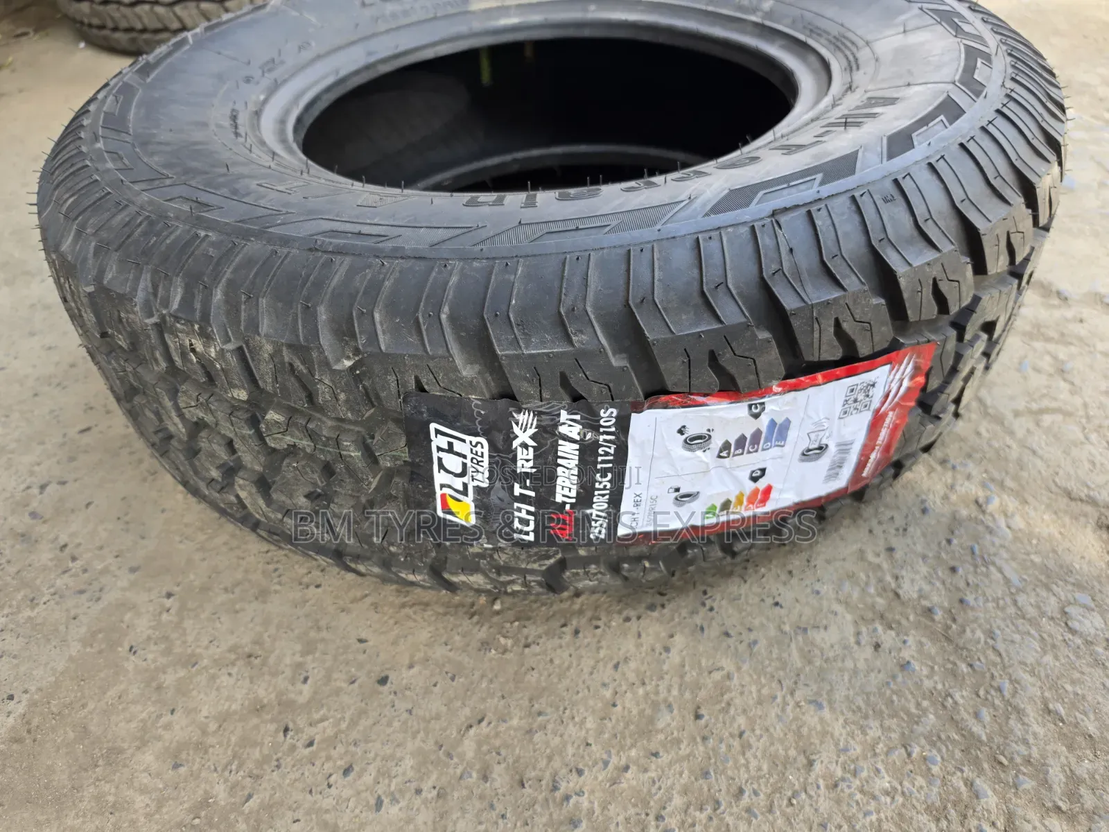 255/70 R15 LCH Tires (All Terrain)
