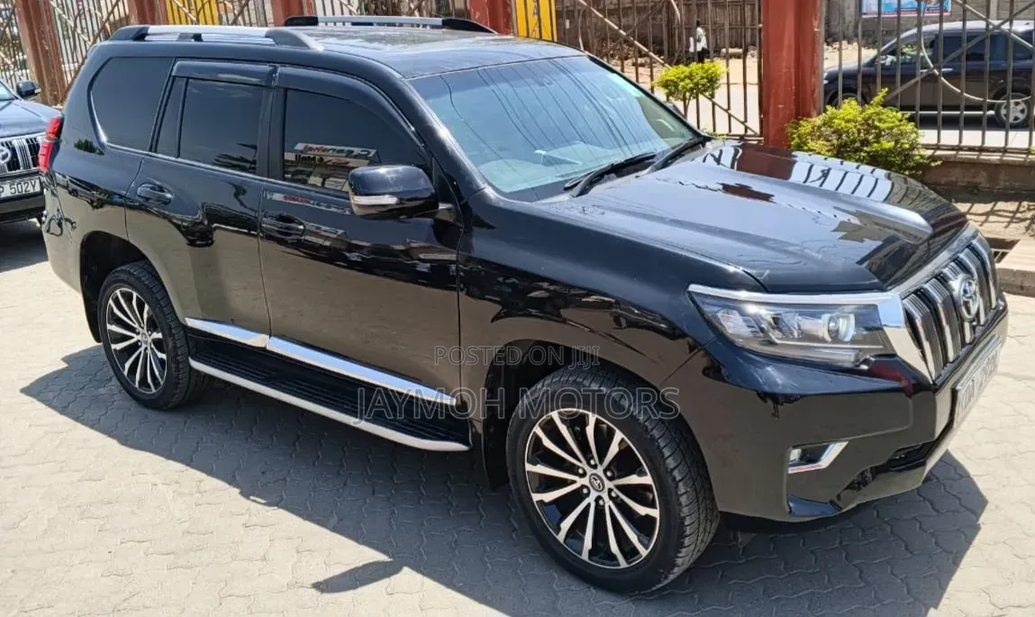 Toyota Land Cruiser Prado 2014 Black