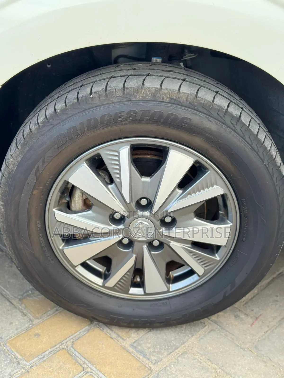 Nissan Serena 2019 White