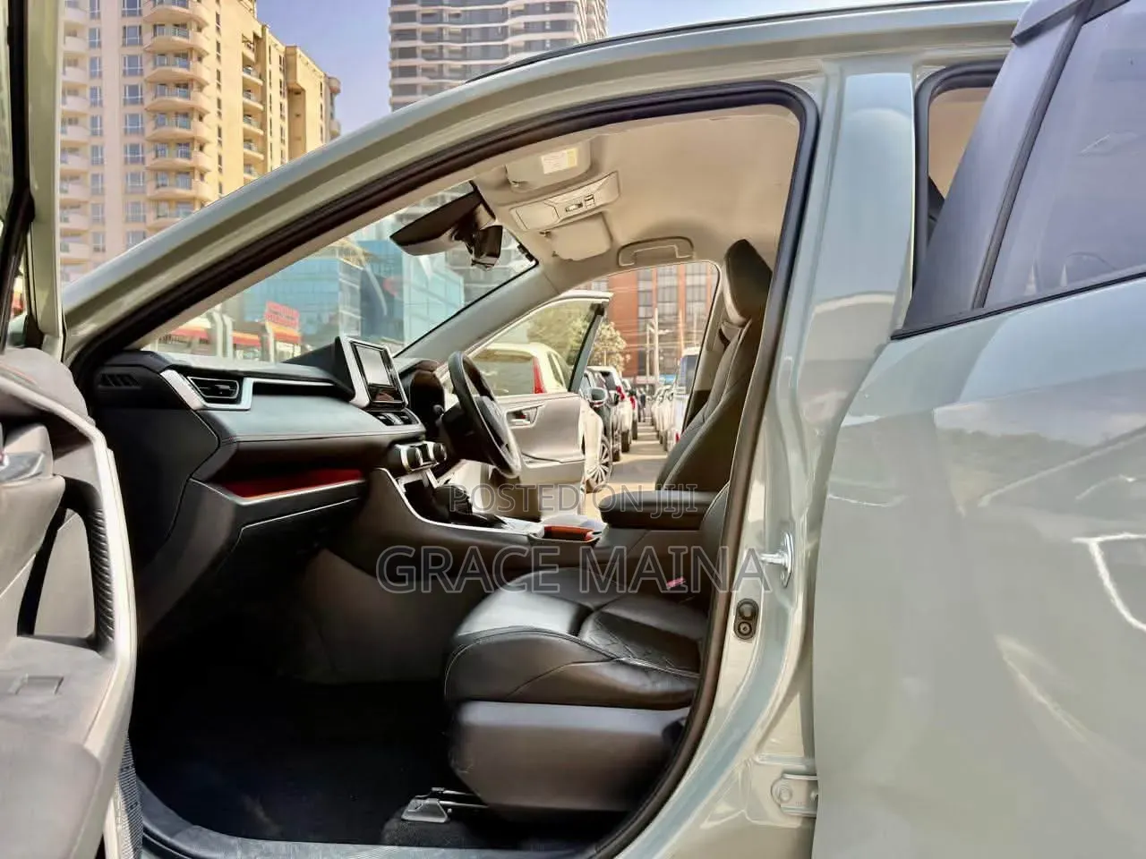 Toyota RAV4 Adventure 2019 Green