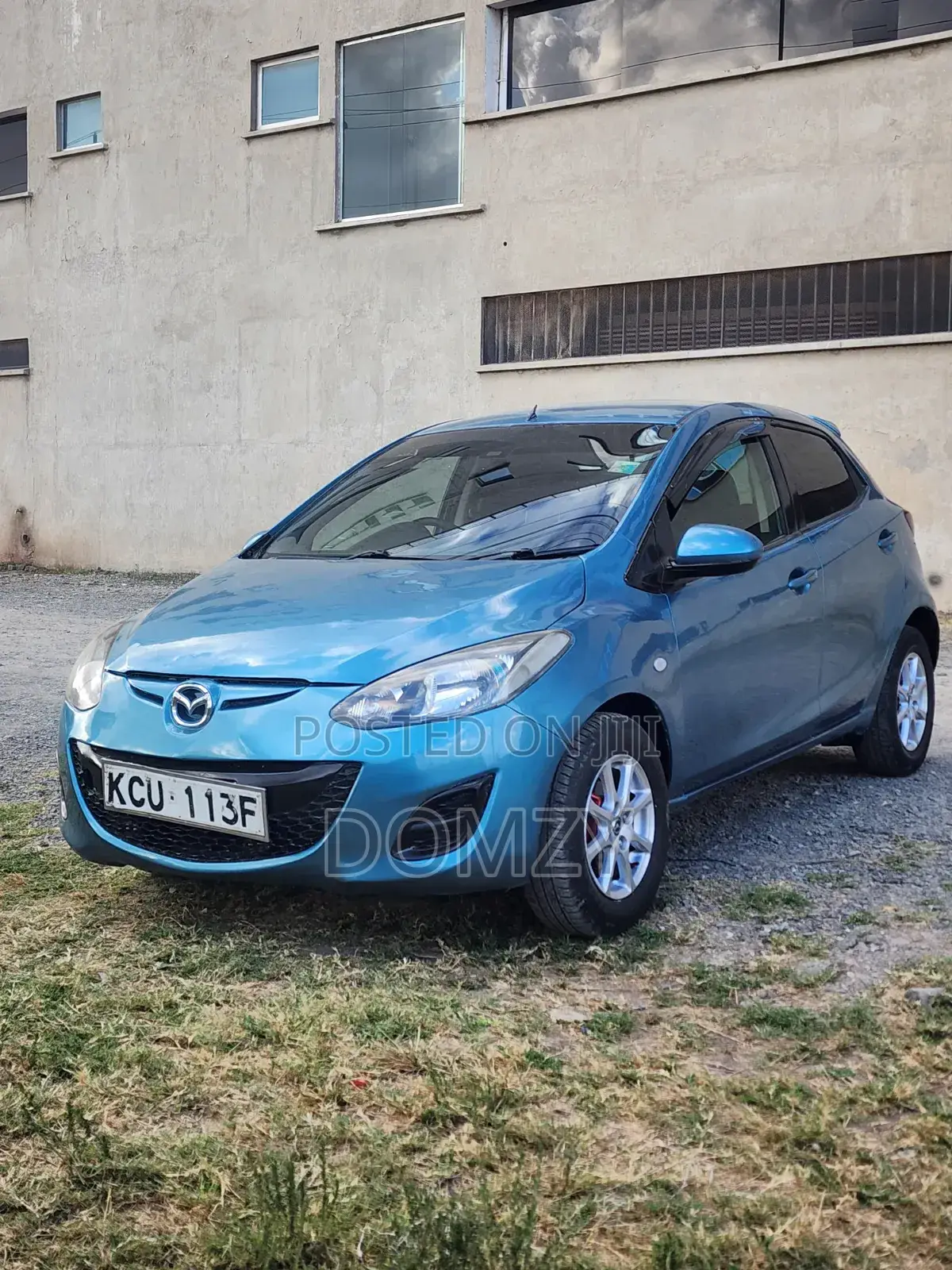 Mazda Demio 2013 Blue