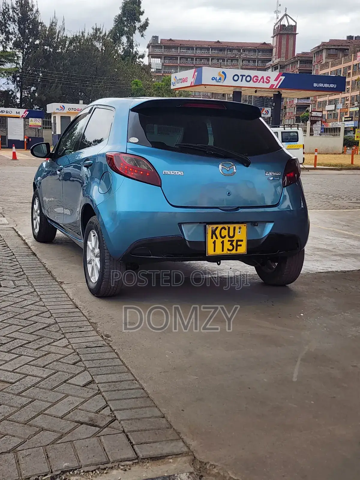 Mazda Demio 2013 Blue
