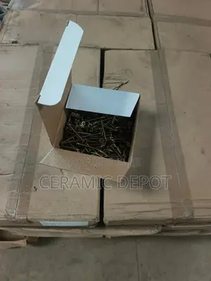 CHIP BOARD SCREW 4X40 - 500pcs Per pack.CS4X40.