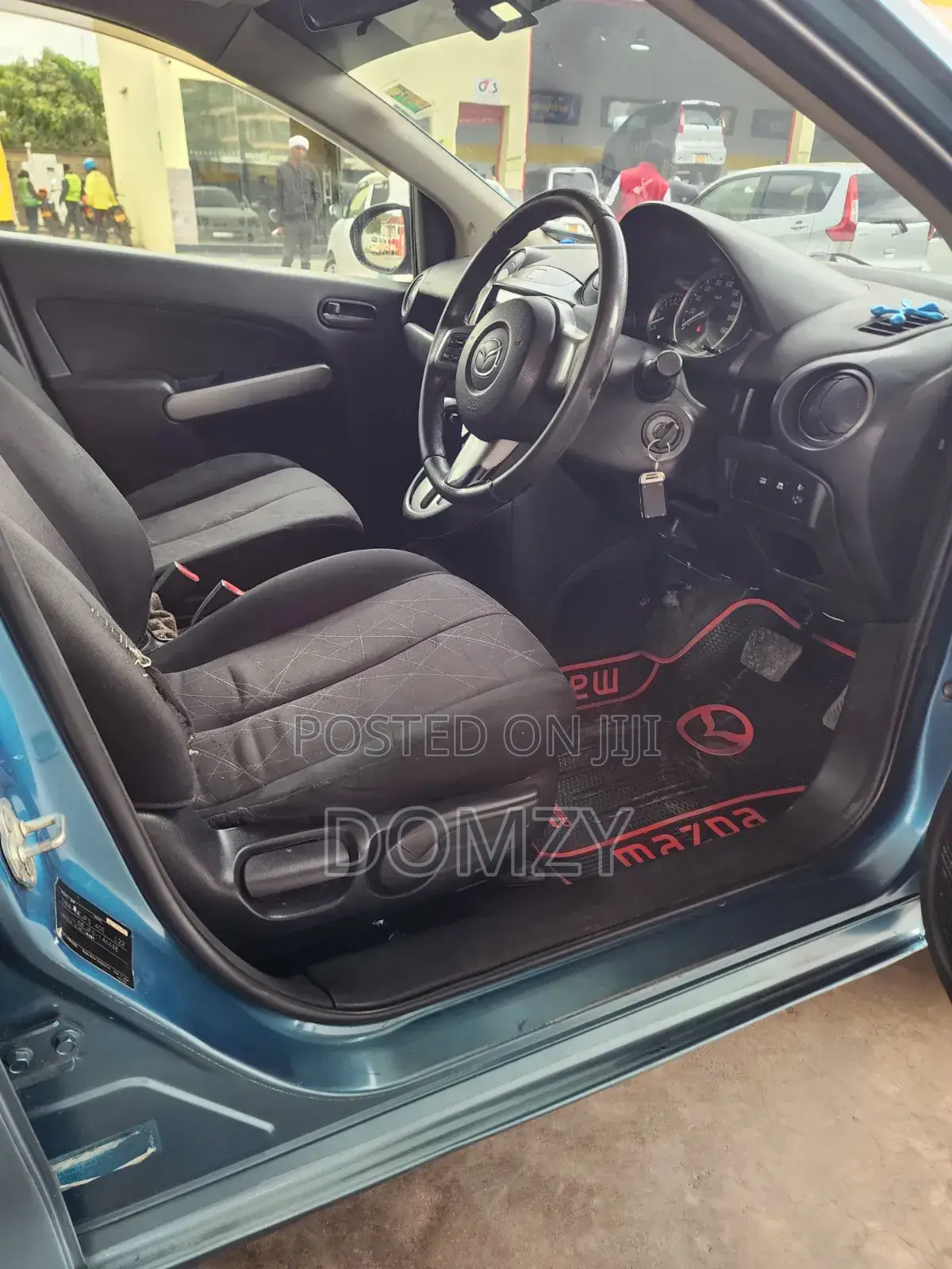 Mazda Demio 2013 Blue