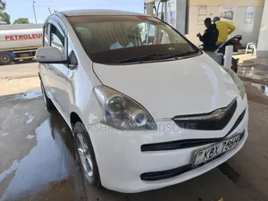 Toyota Ractis 1.5 FWD 2006 White